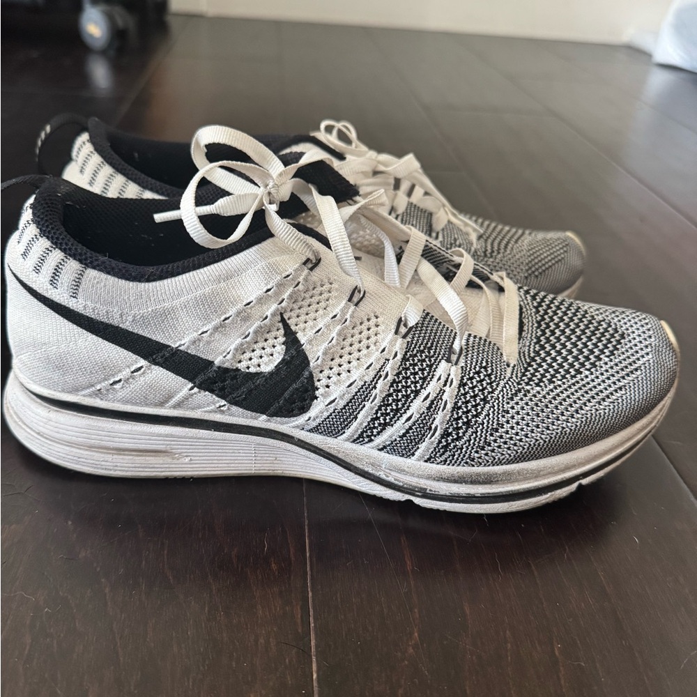 Nike Women's Black and White Flyknit Running Shoes